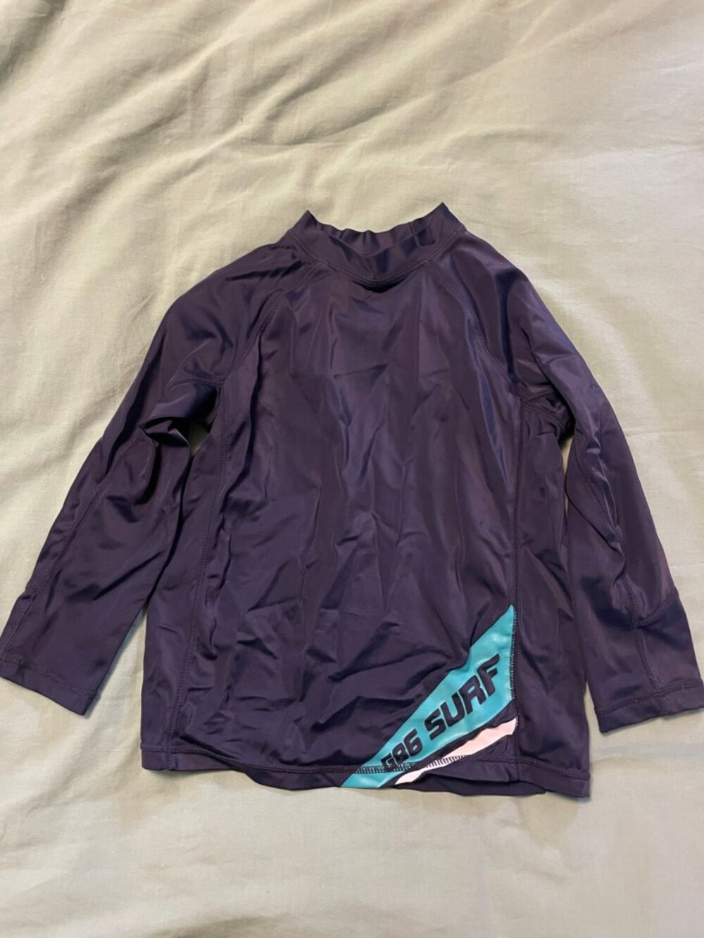 Gap swim shirt/rashguard, Size 6-7